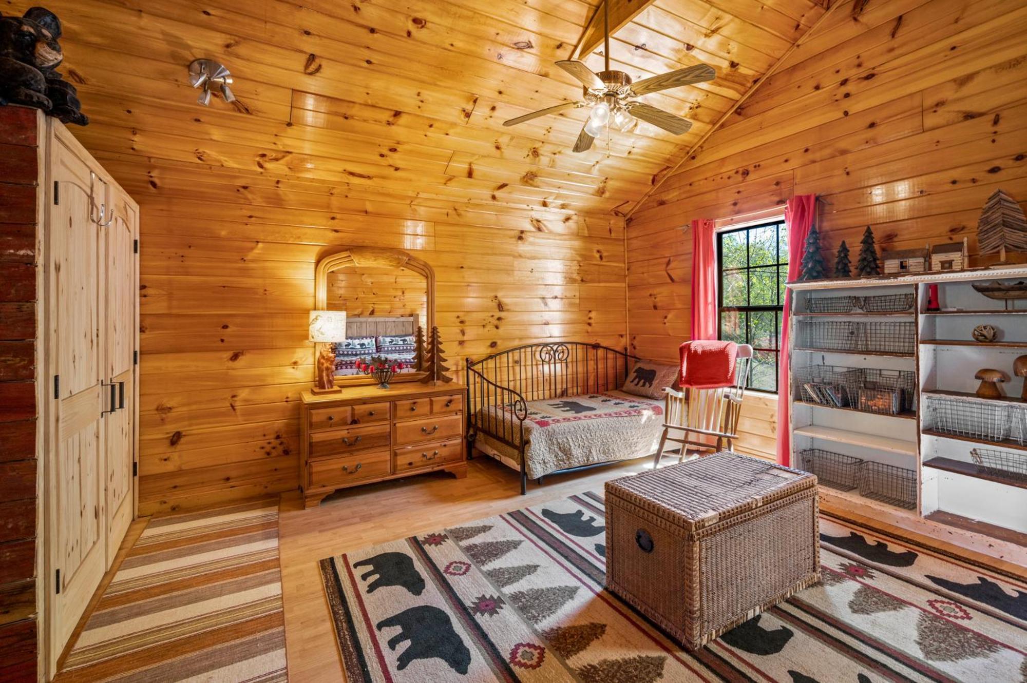 Permanent Vacation-Private Honeymoon Cabin With Hot Tub Севьервилл Экстерьер фото